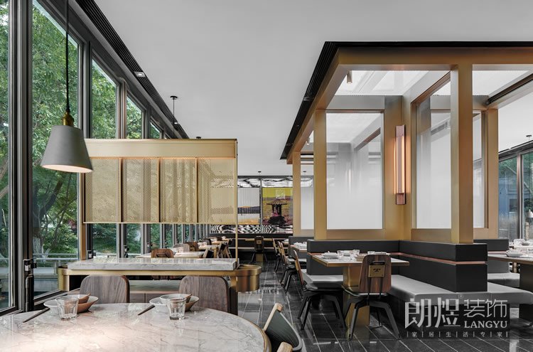 實體店鋪與淘寶店鋪優劣分析？