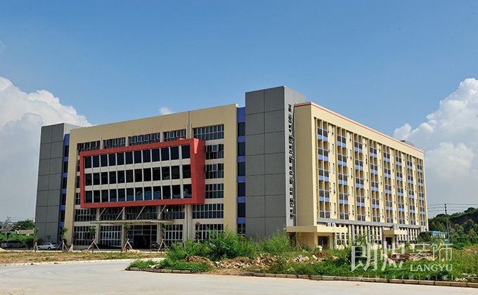 成都廠房裝修改造設(shè)計(jì)前風(fēng)水如何布局?