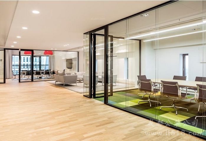 開放式封閉式辦公室對比，開放式辦公室哪些優(yōu)勢