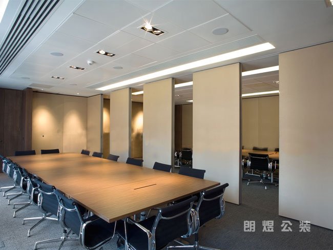 會(huì)議室移動(dòng)隔斷裝修效果圖