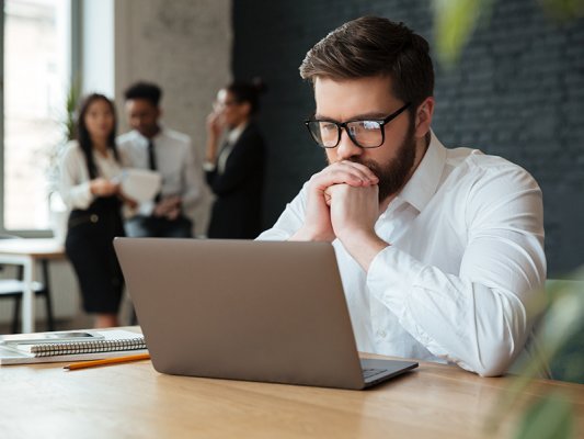 你的辦公室裝修對了嗎？關于空間、效率與人性化的深度反思